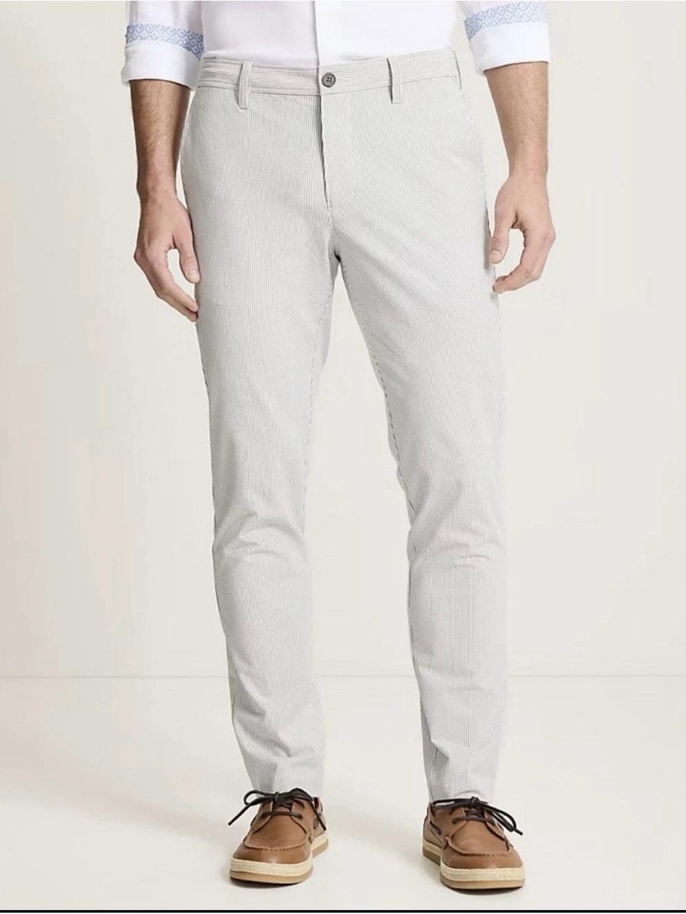 Tommy Bahama Men's beige and white  Slim Chinos size M/32